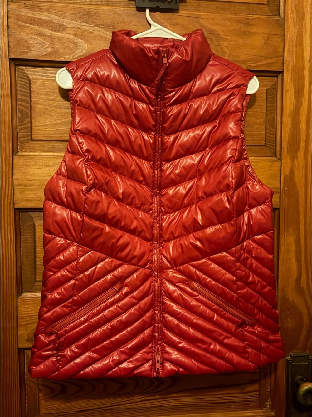 Talbots Women's Quilted Puffer Vest - Red size L NWOT Vest